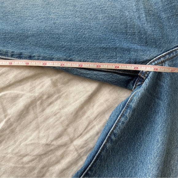 Levi's Ribcage Straight Jeans - Picture 8 of 8